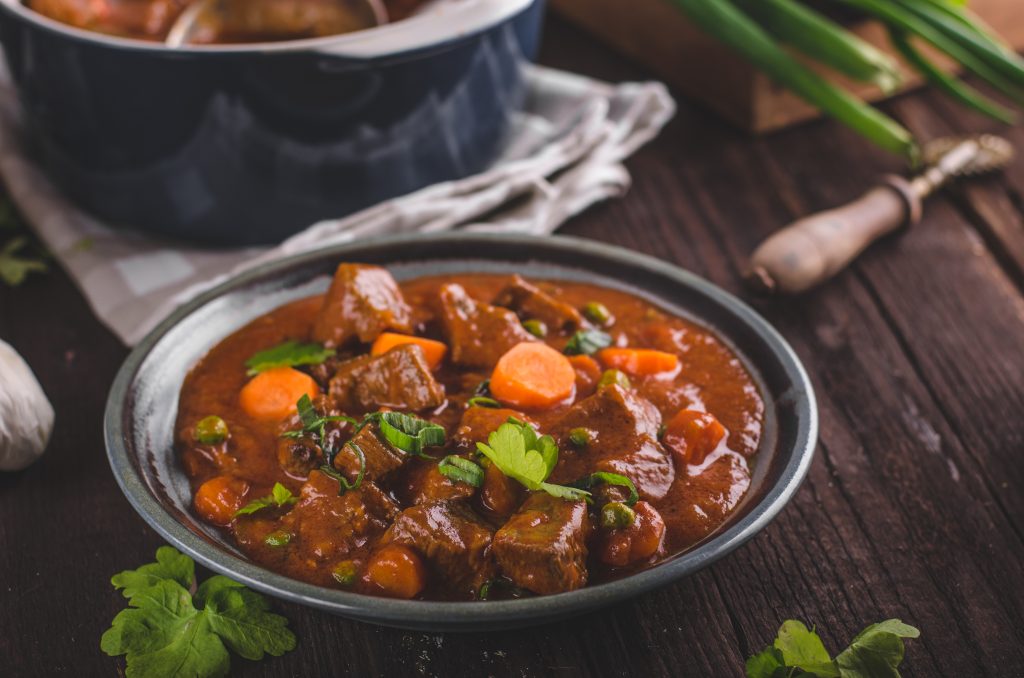 Receta de Sancocho de Gallina para Ocasiones Especiales | ara